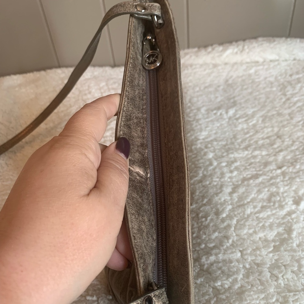 Michael Kors Medium Webster Quilted Nickel Genuine Leather Conv Clutch - Picture 7 of 12